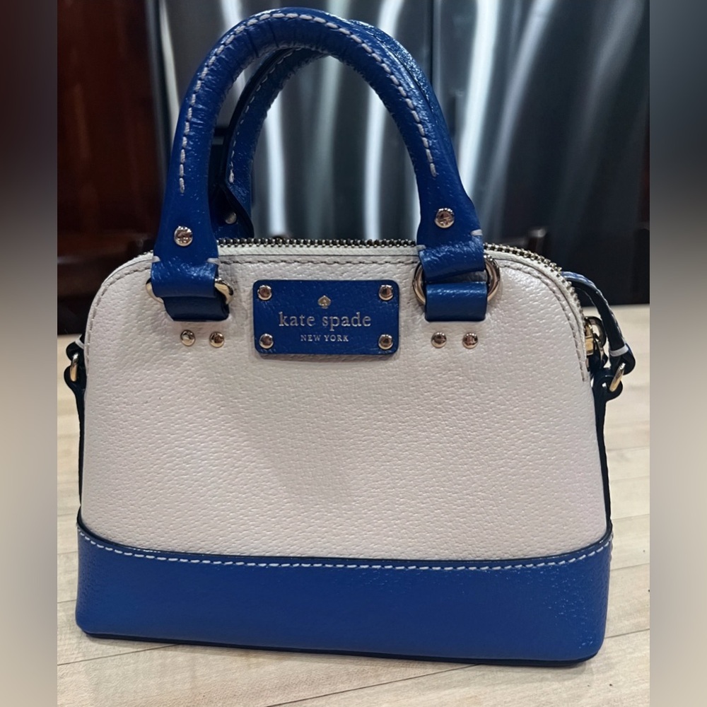 Kate Spade Mini Rachelle Wellesley
Freshair Crossbody  EXCELLENT!!!